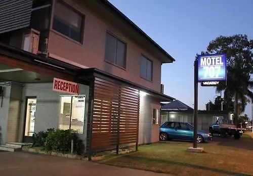 Motel 707 Emerald